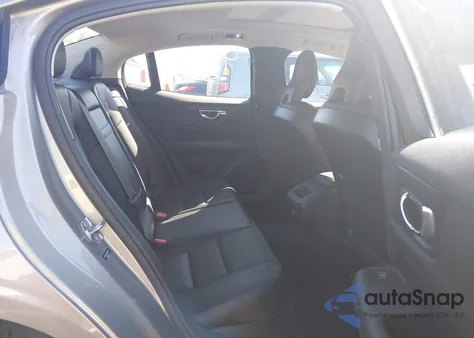 2020 Volvo S60 T5 Momentum из США, поврежденный, VIN 7JR102FK6LG045420